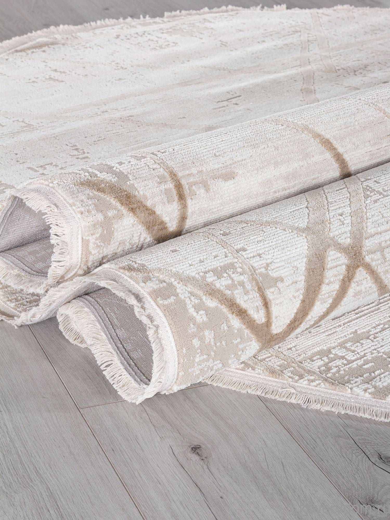 Ковер CLASSIC 30300Z CREAM / BEIGE Овал Ковер CLASSIC 30300Z CREAM / BEIGE Овал